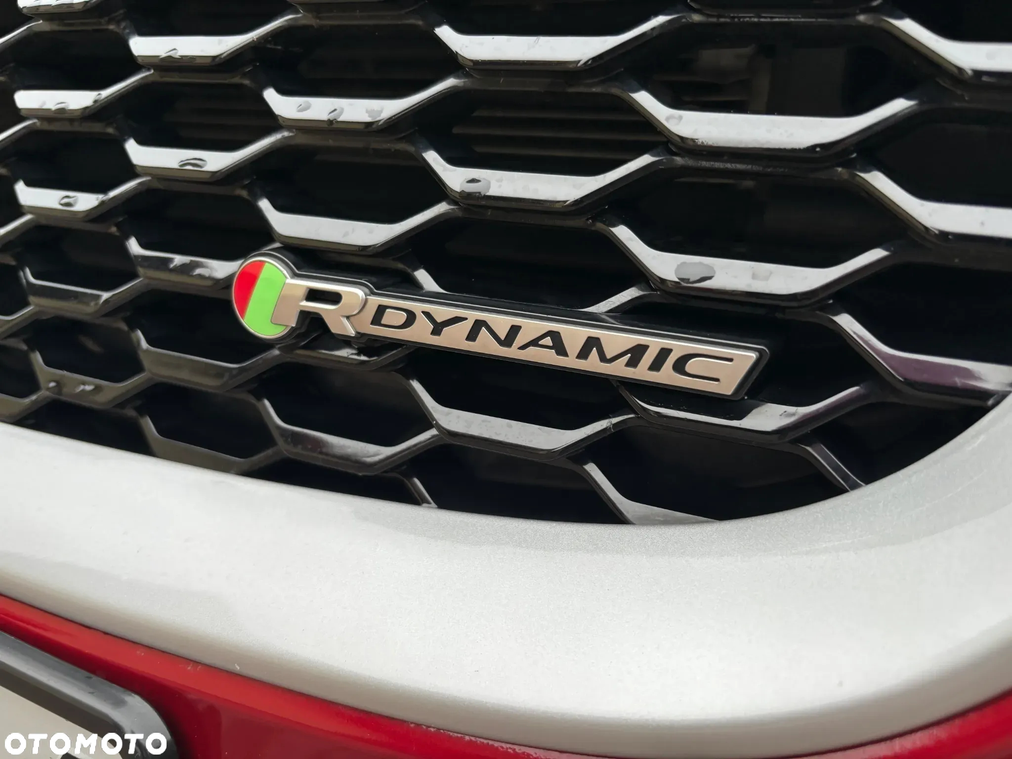 Jaguar E-Pace - 15