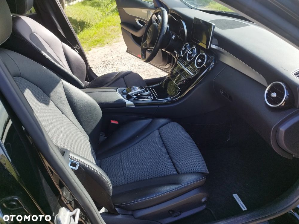 Mercedes-Benz Klasa C 220 (BlueTEC) d 7G-TRONIC Avantgarde - 17