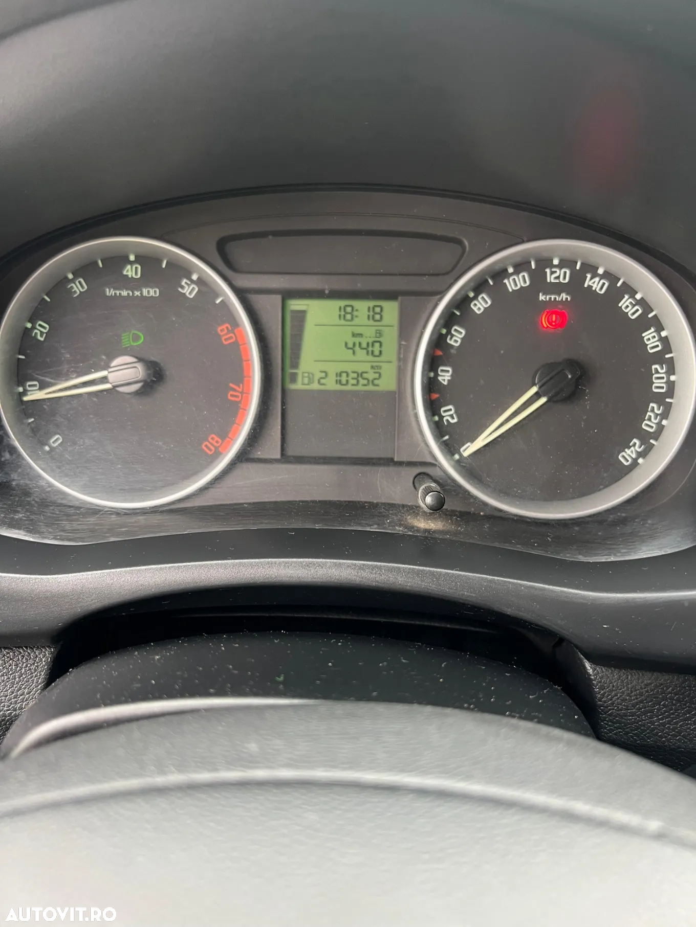 Skoda Fabia - 8