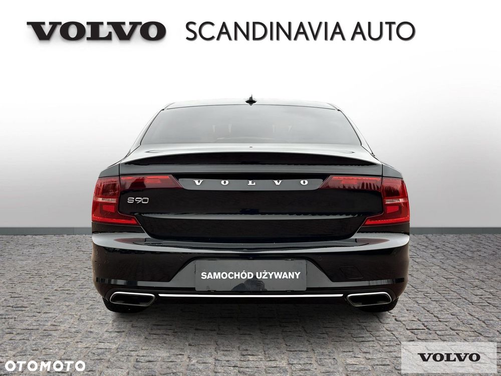 Volvo S90 - 4