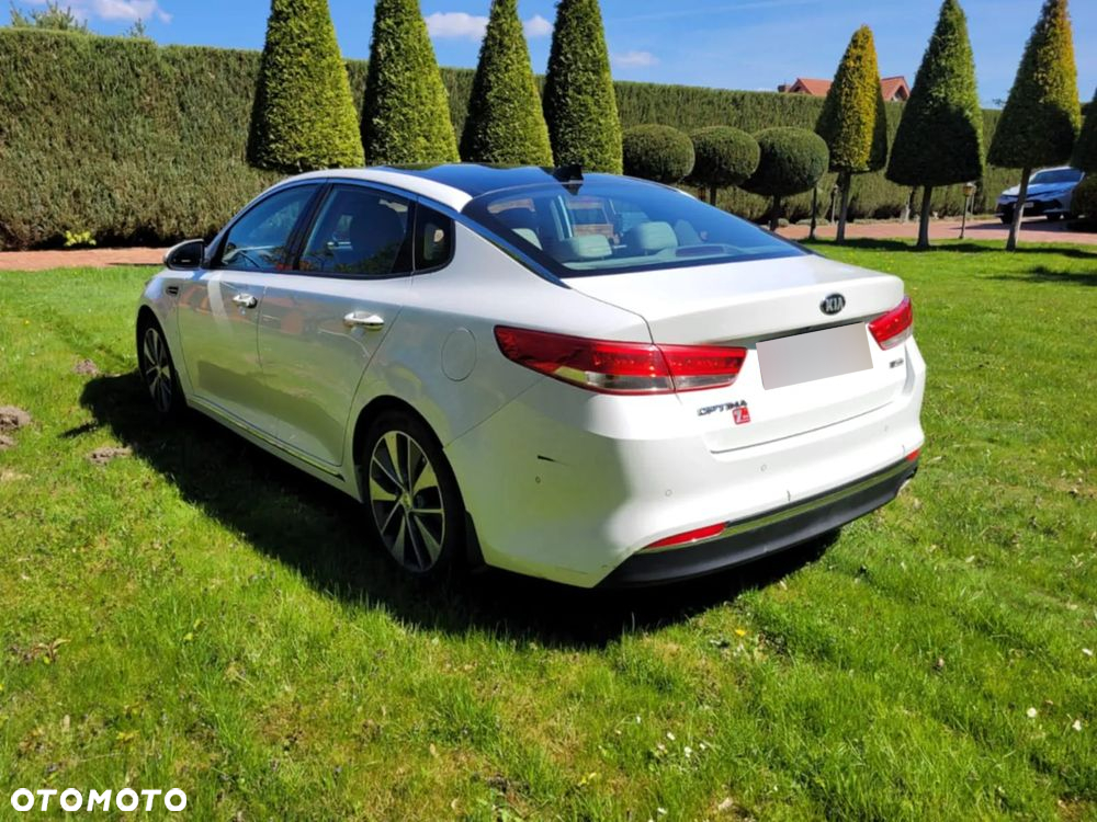 Kia Optima 1.7 CRDI XL DCT - 6