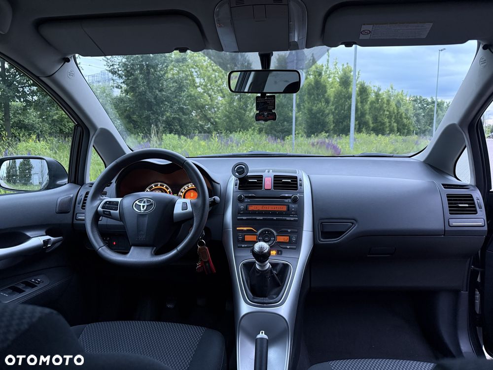 Toyota Auris - 6