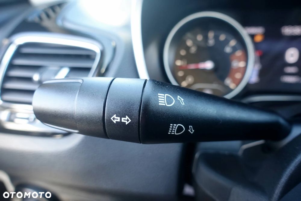 Jeep Compass 2.0 MultiJet Active Drive Automatik Limited - 28