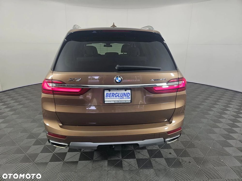 BMW X7 xDrive40i - 3