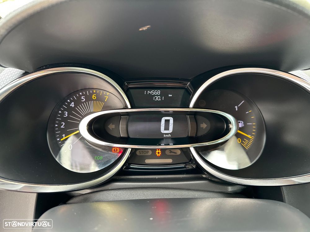 Renault Clio Sport Tourer 0.9 TCE Dynamique S - 13