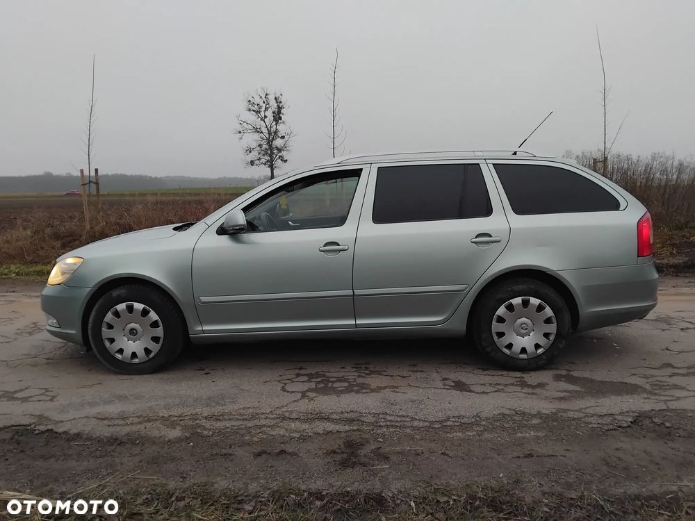 Skoda Octavia - 3