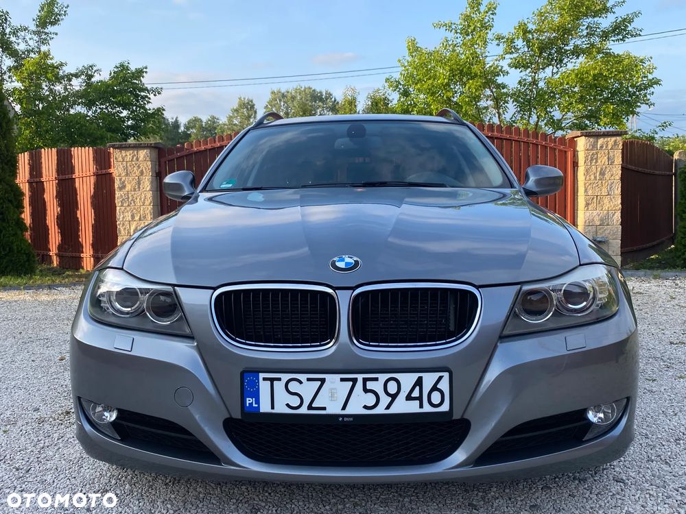 BMW Seria 3 318i - 2