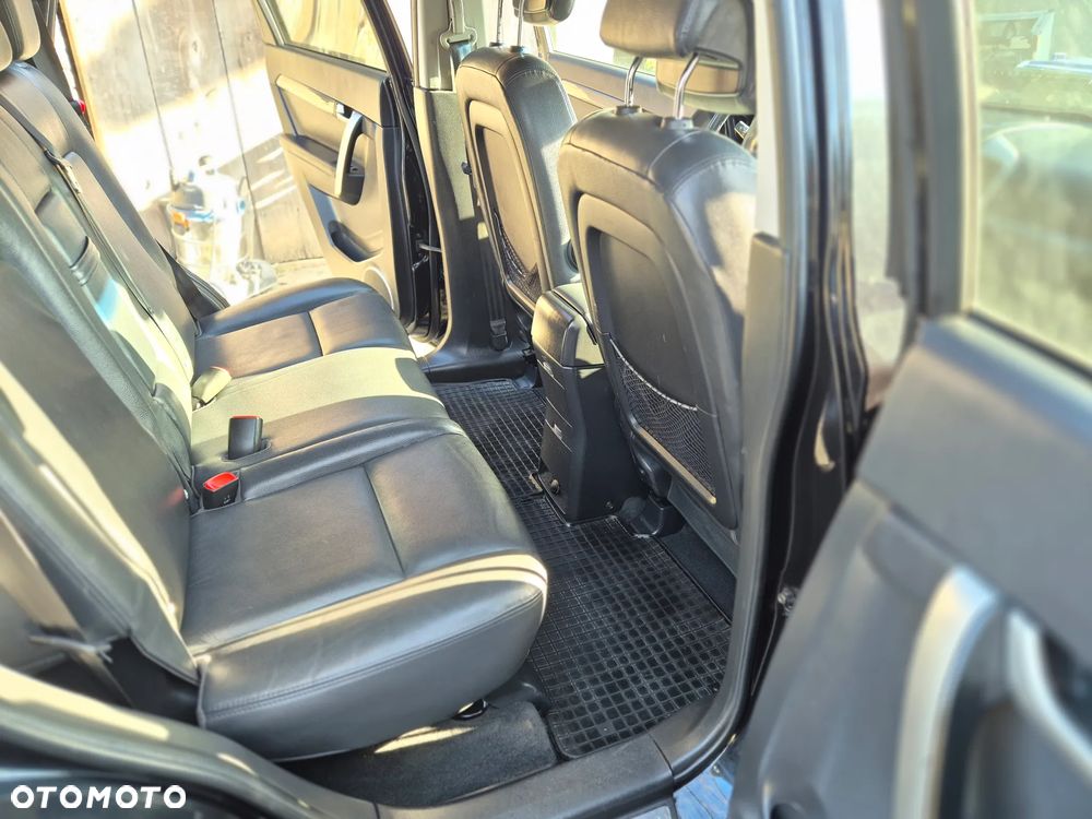 Chevrolet Captiva - 20