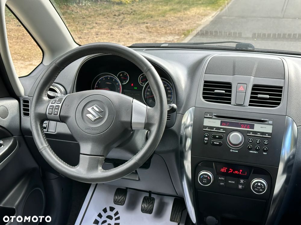 Suzuki SX4 1.6 VVT 4x2 City+ - 26