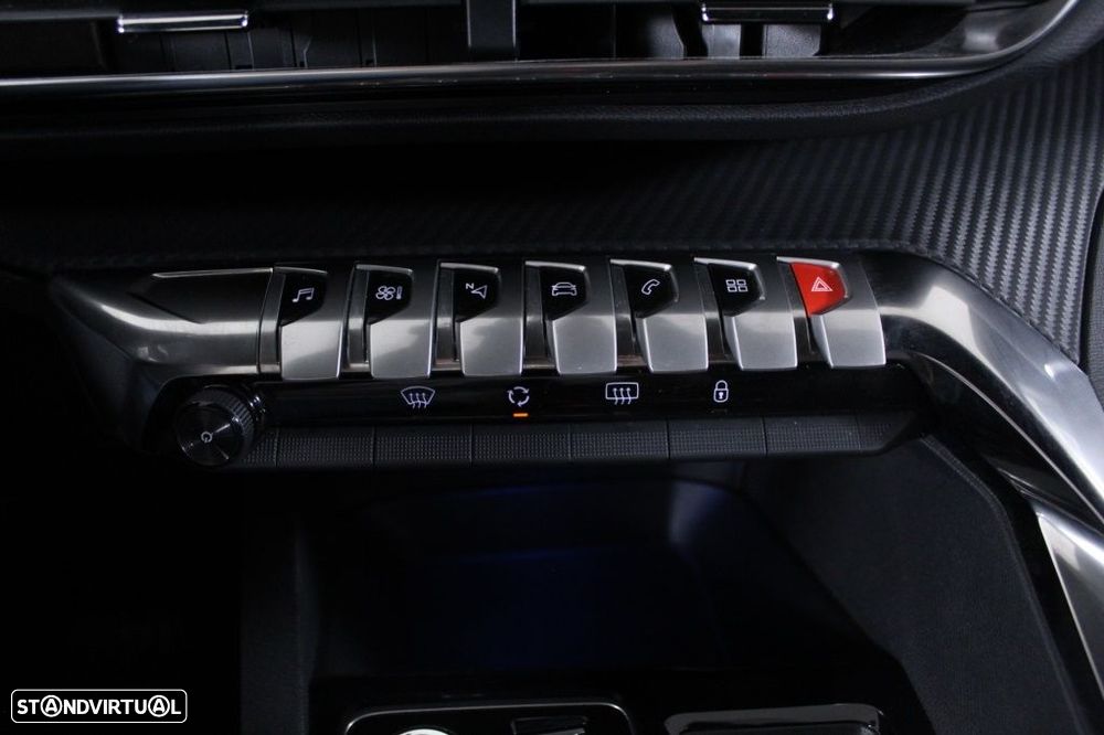 Peugeot 5008 1.5 BlueHDi Allure Pack EAT8 - 29
