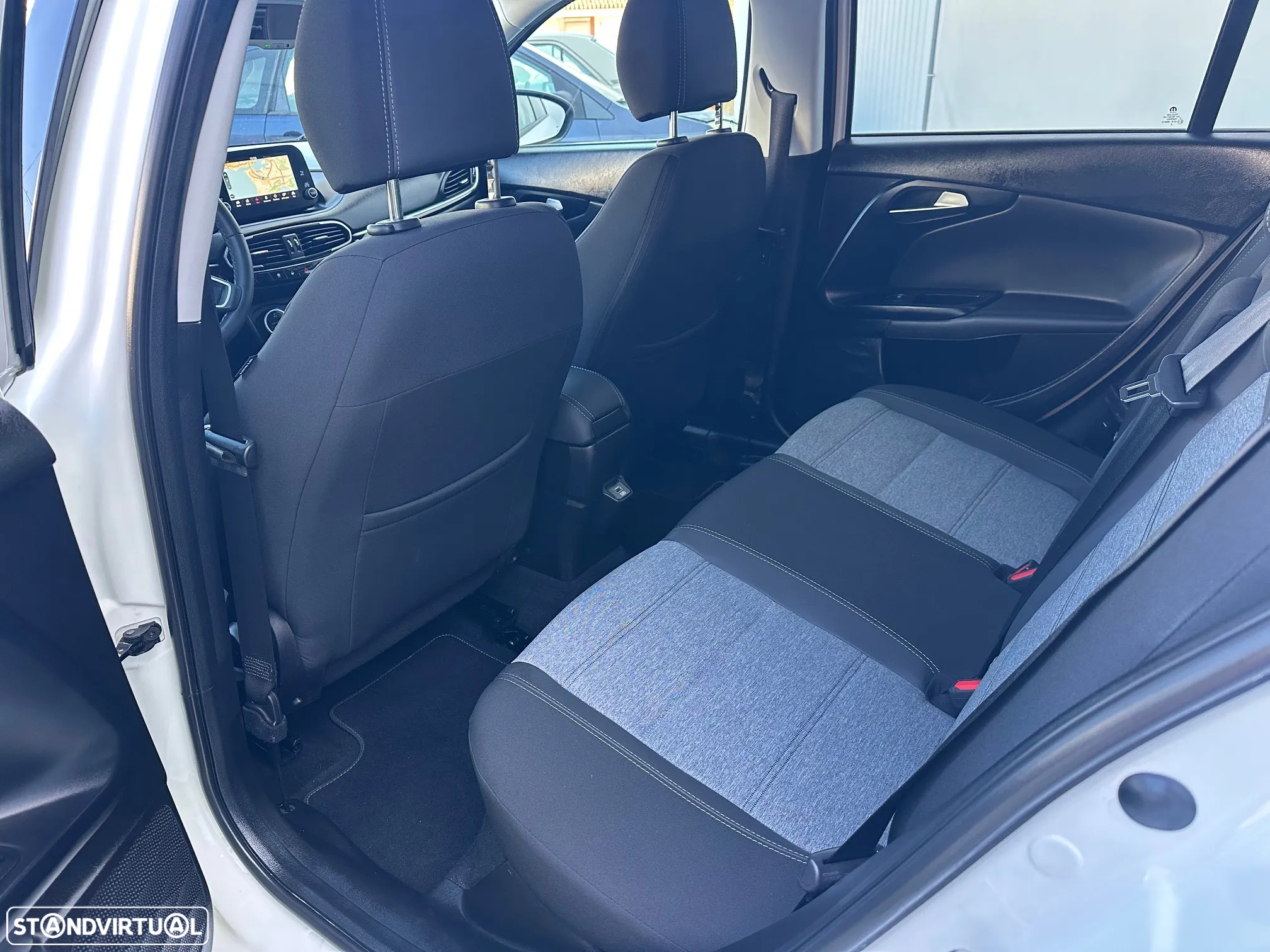 Fiat Tipo Cross 1.3 Multijet - 14