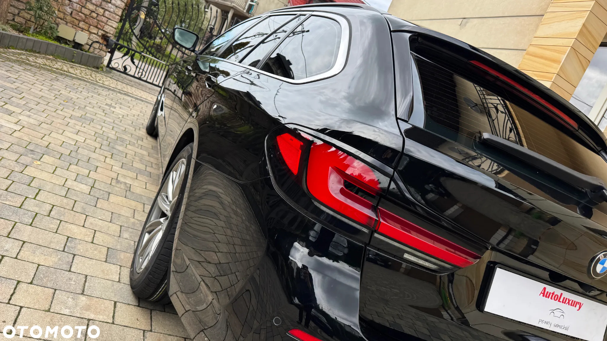 BMW Seria 5 520d Sport Line - 8