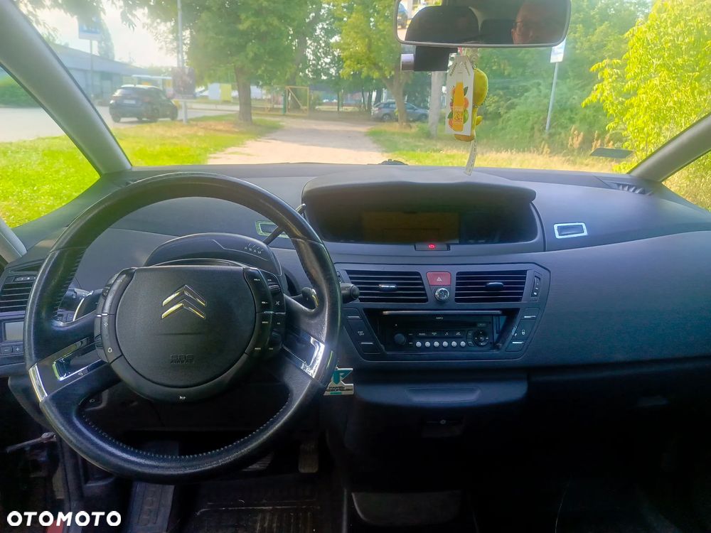 Citroën C4 Picasso 2.0 16V Exclusive - 10