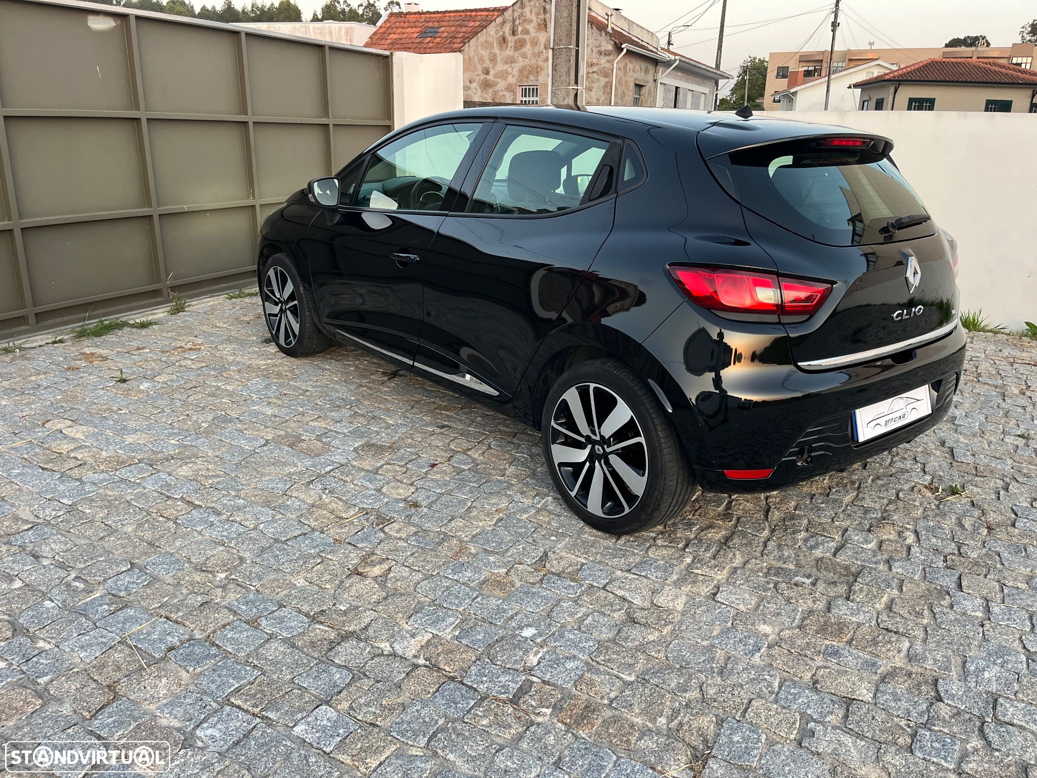 Renault Clio (Energy) TCe 90 Start & Stop LIMITED - 8