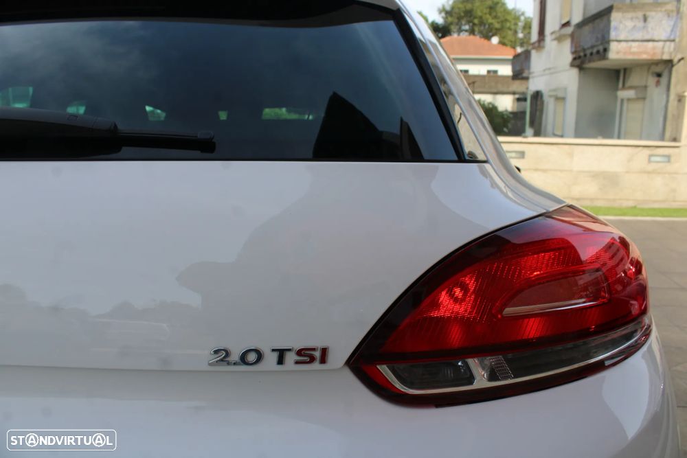 VW Scirocco 2.0 TFSi Sport DSG - 18