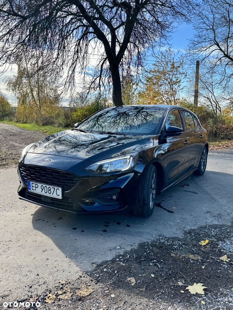 Ford Focus 1.5 EcoBoost ST-Line - 1