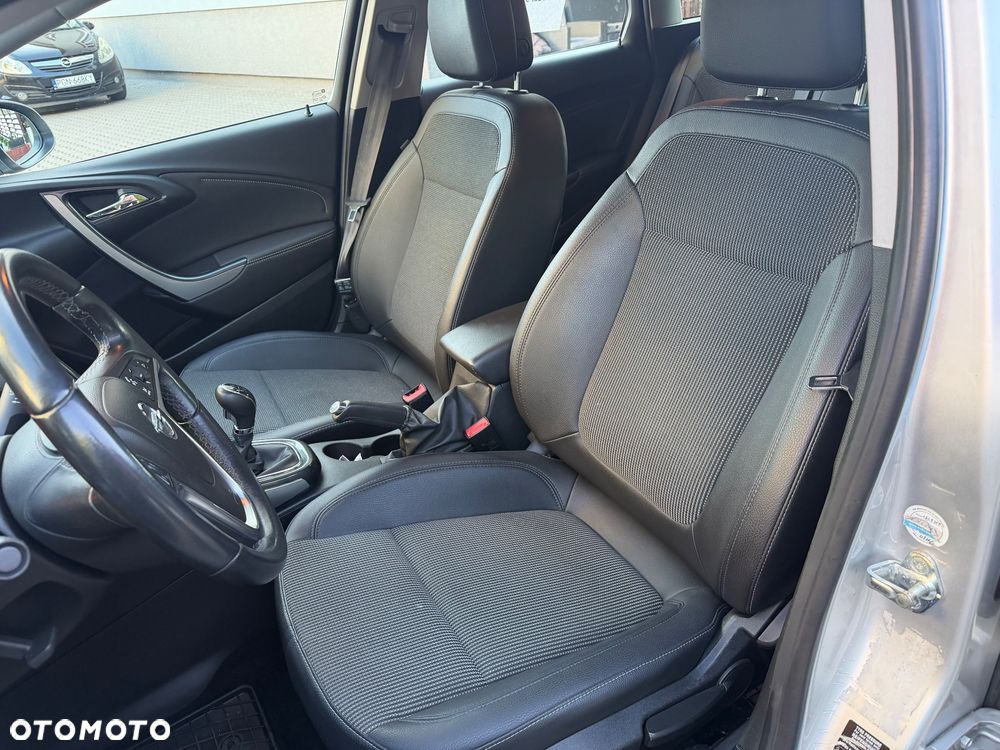 Opel Astra 1.4 T Cosmo - 16