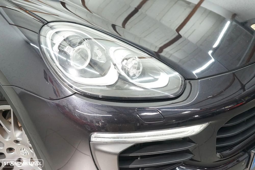 Porsche Cayenne 3.0 V6 - 9