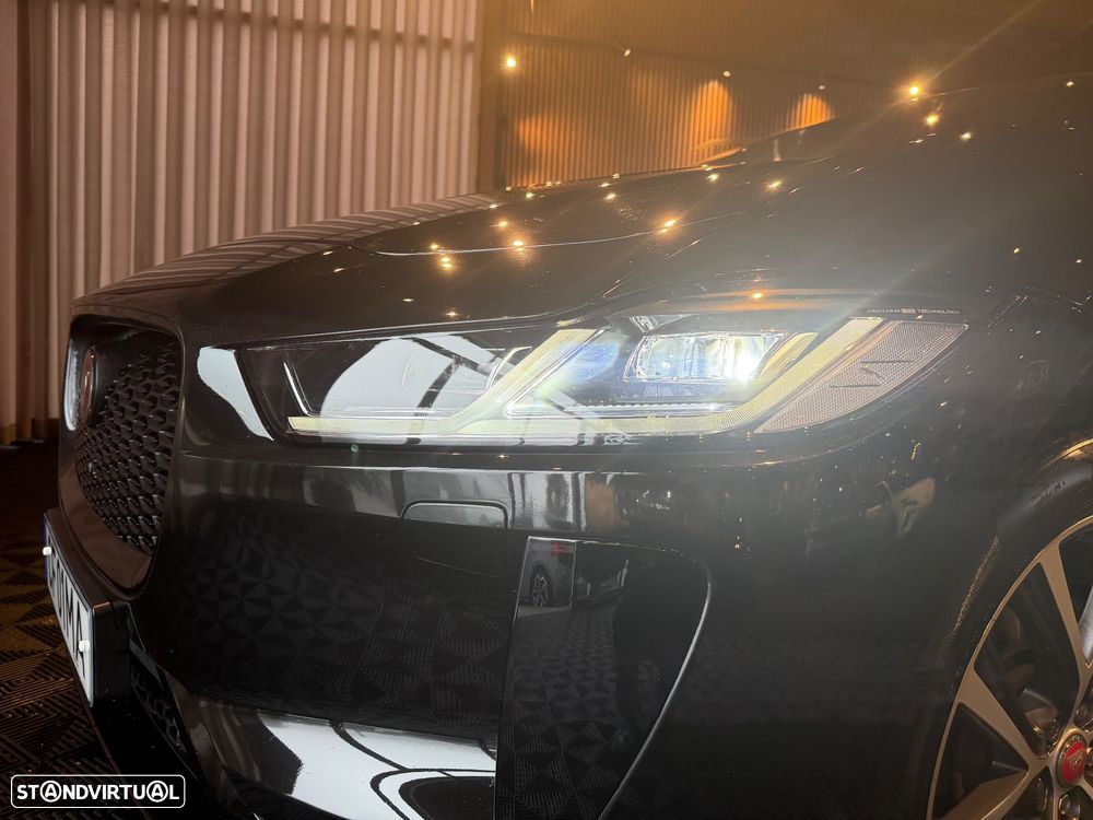 Jaguar I-Pace EV400 AWD First Edition - 8