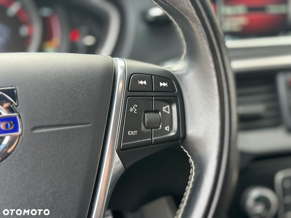 Volvo V40 D2 RDesign - 18