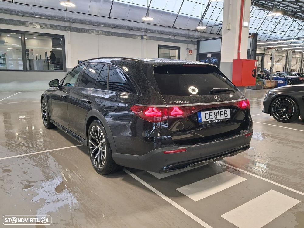 Mercedes-Benz E 300 de 4Matic All-Terrain - 8