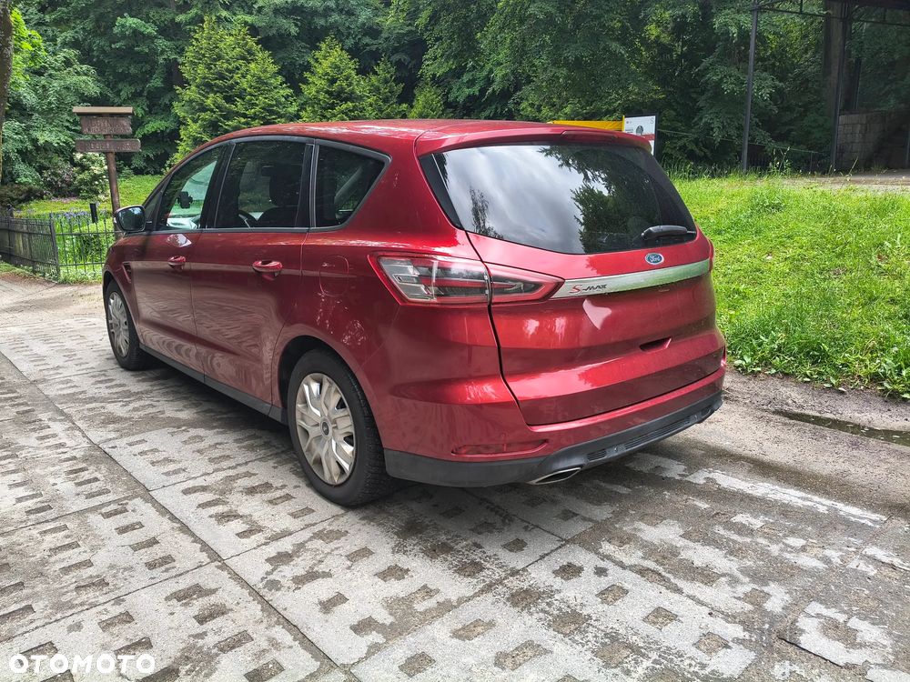 Ford S-Max 2.0 TDCi Titanium PowerShift - 6