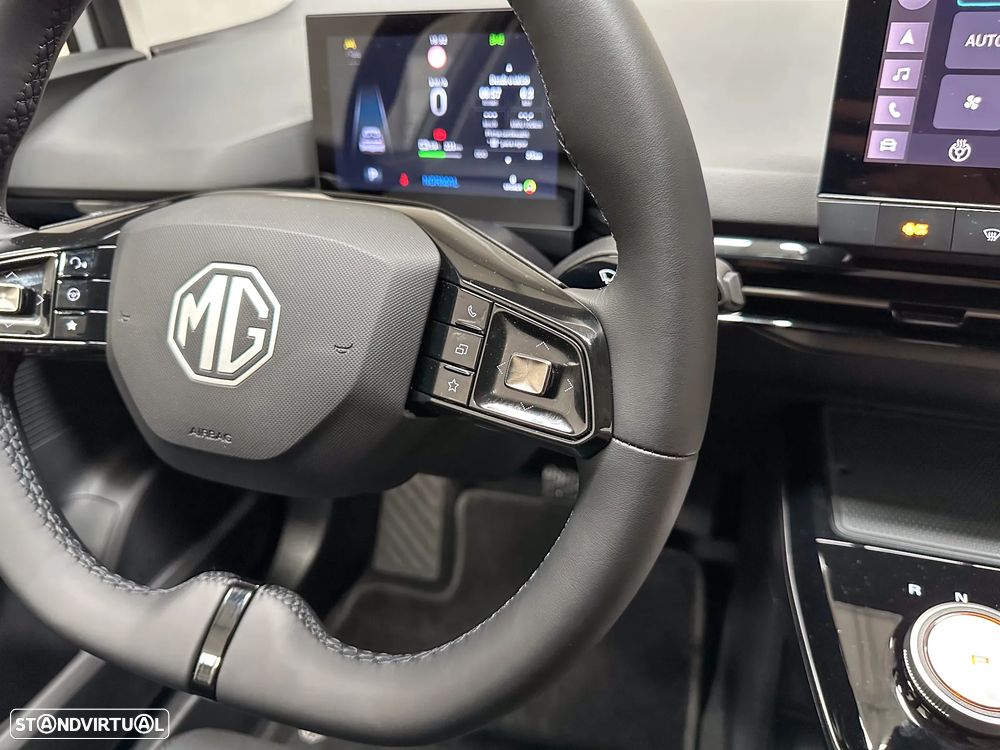 MG MG4 4 Luxury 64 kWh - 47