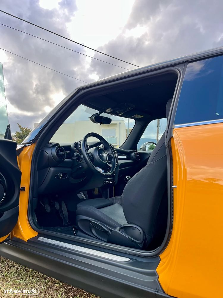 MINI 3 Portas Cooper D - 10