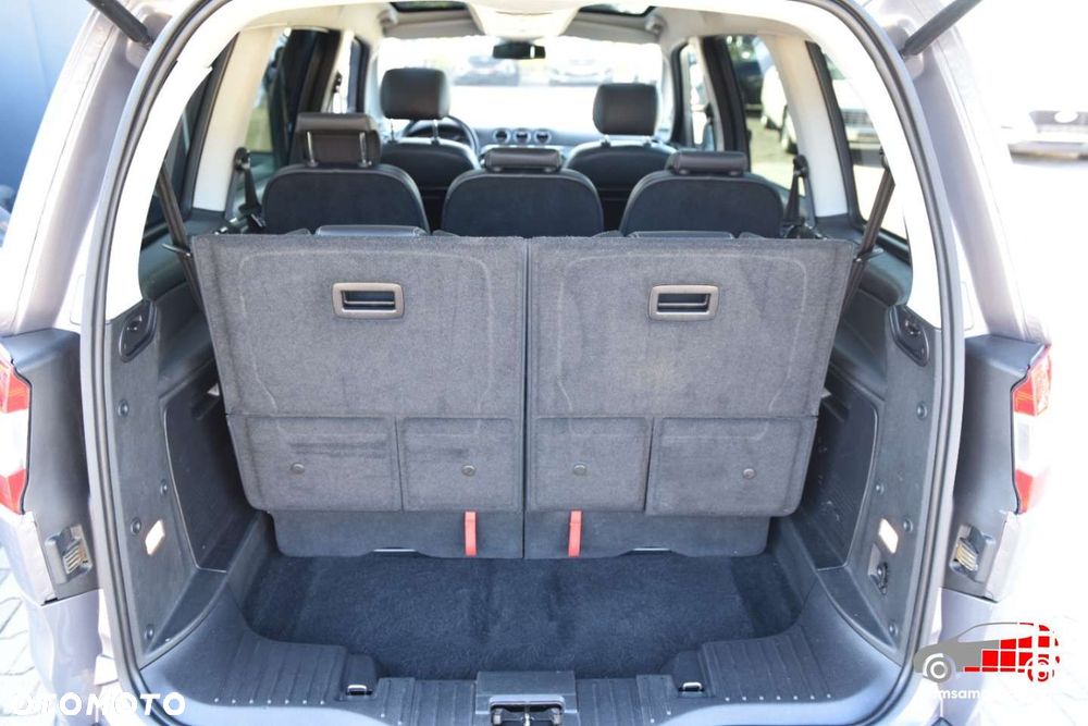 Ford Galaxy - 19