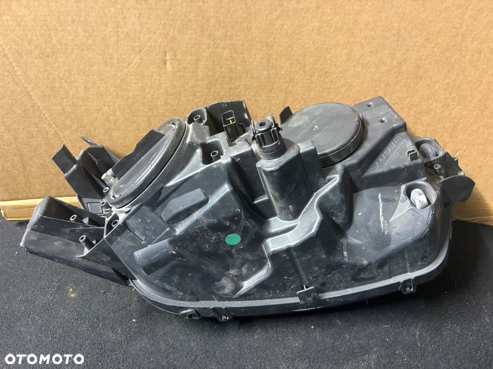 CITROEN C4 PICASSO LAMPA LEWY PRZÓD - 5