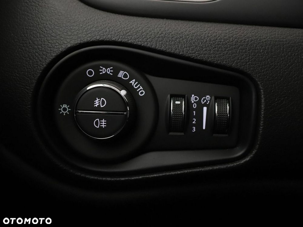 Jeep Renegade 1.5 GSE T4 48V e-Hybrid Automatik Longitude - 34