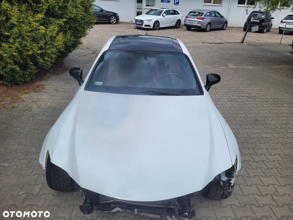Lexus RC 200t / 300 F Sport - 10