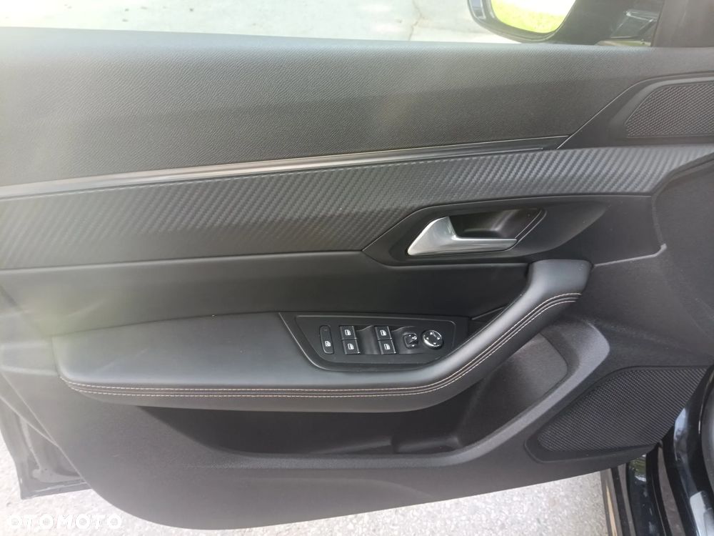 Peugeot 508 BlueHDi 180 EAT8 GT - 12