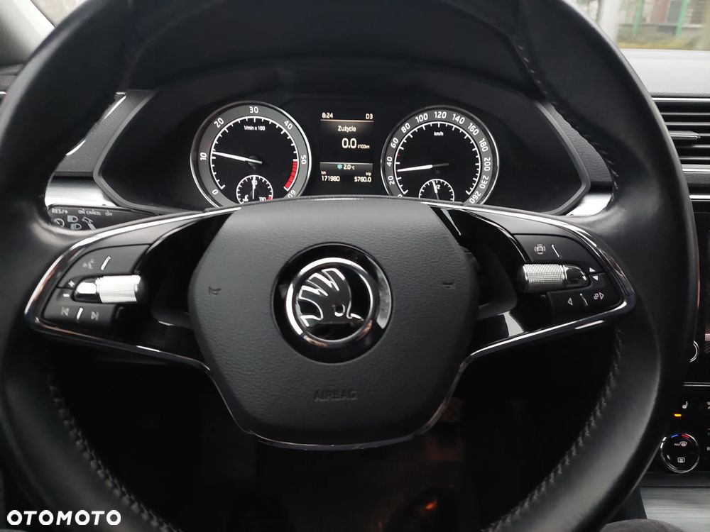 Skoda Superb 2.0 TDI Ambition DSG7 - 7