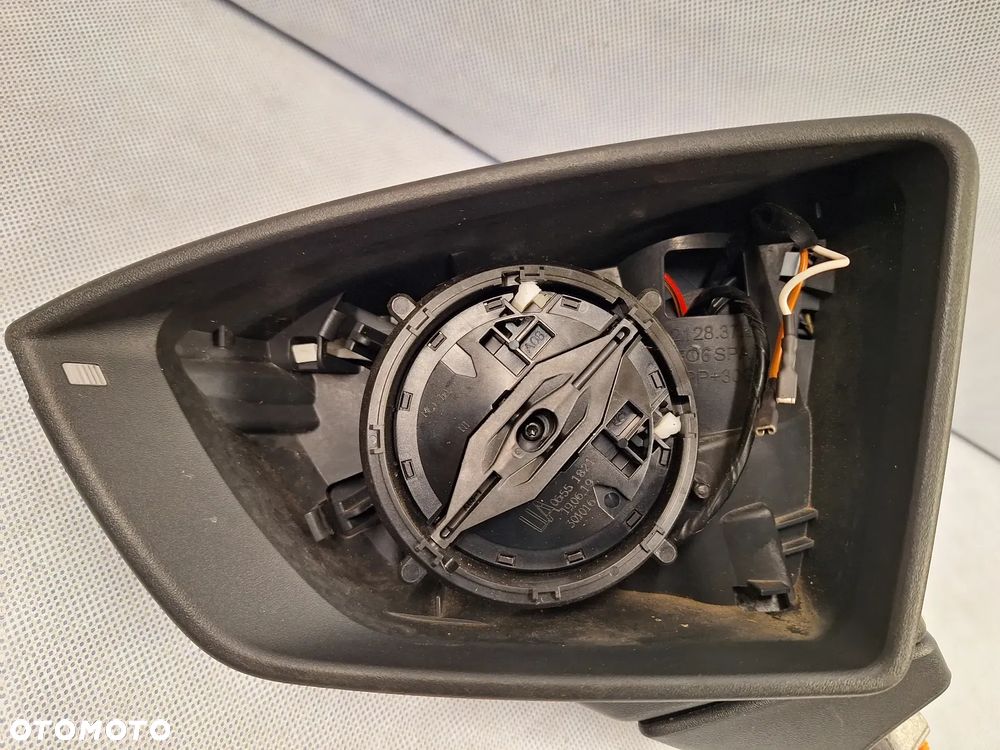 Seat Arona lusterko lewe 8 pin - 2