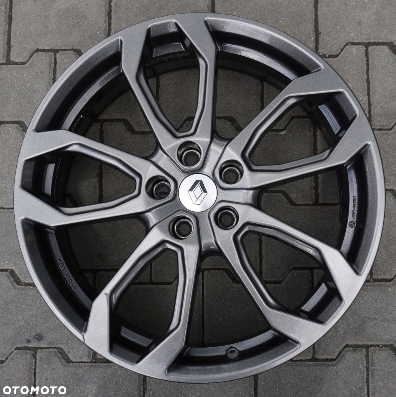 Renault Scenic 20" 5x114,3x66,1 ET33 F73 - 9