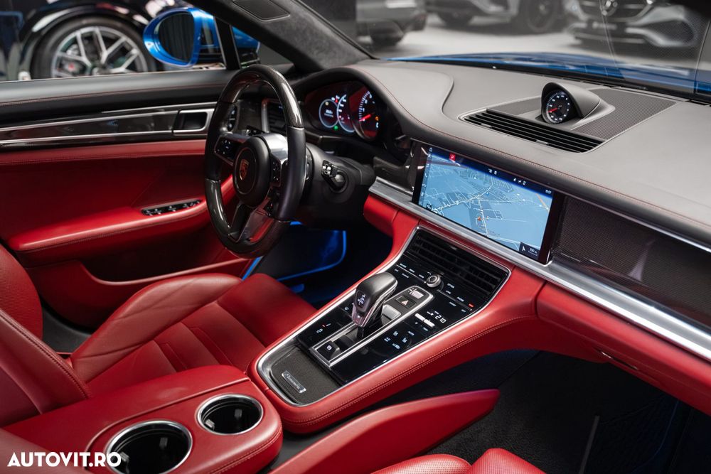 Porsche Panamera - 38
