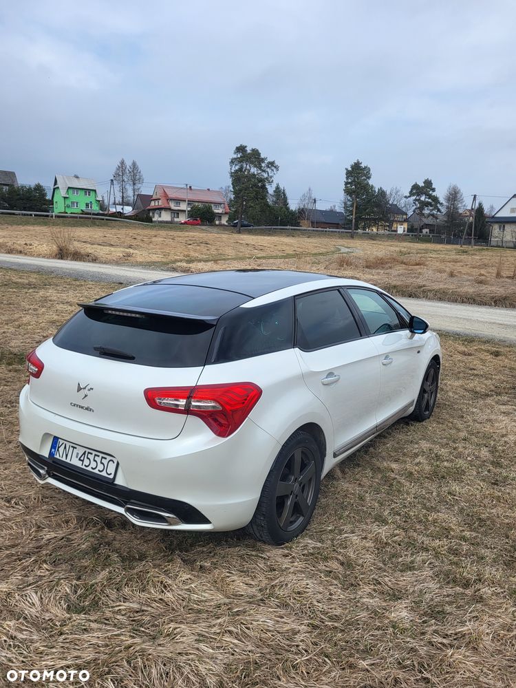 Citroën DS5 2.0 HDi Hybrid4 SoChic MCP - 11