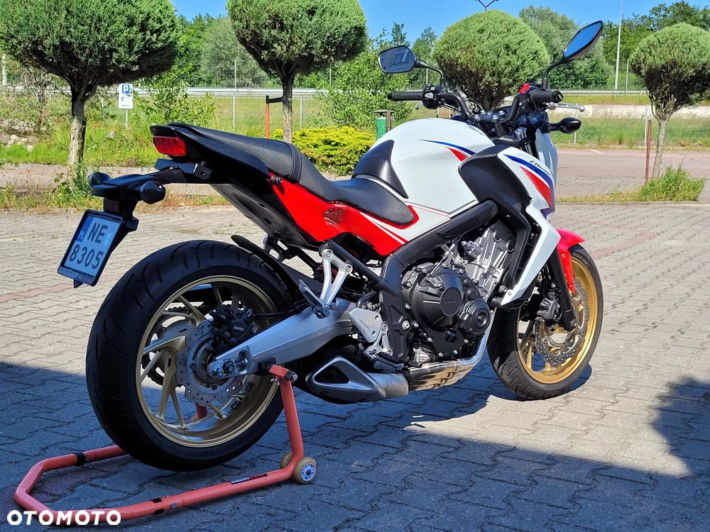 Honda CB - 24