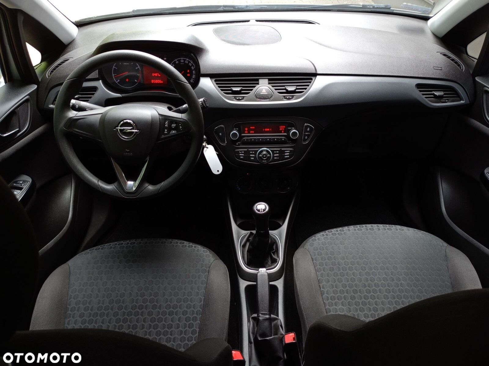 Opel Corsa - 8