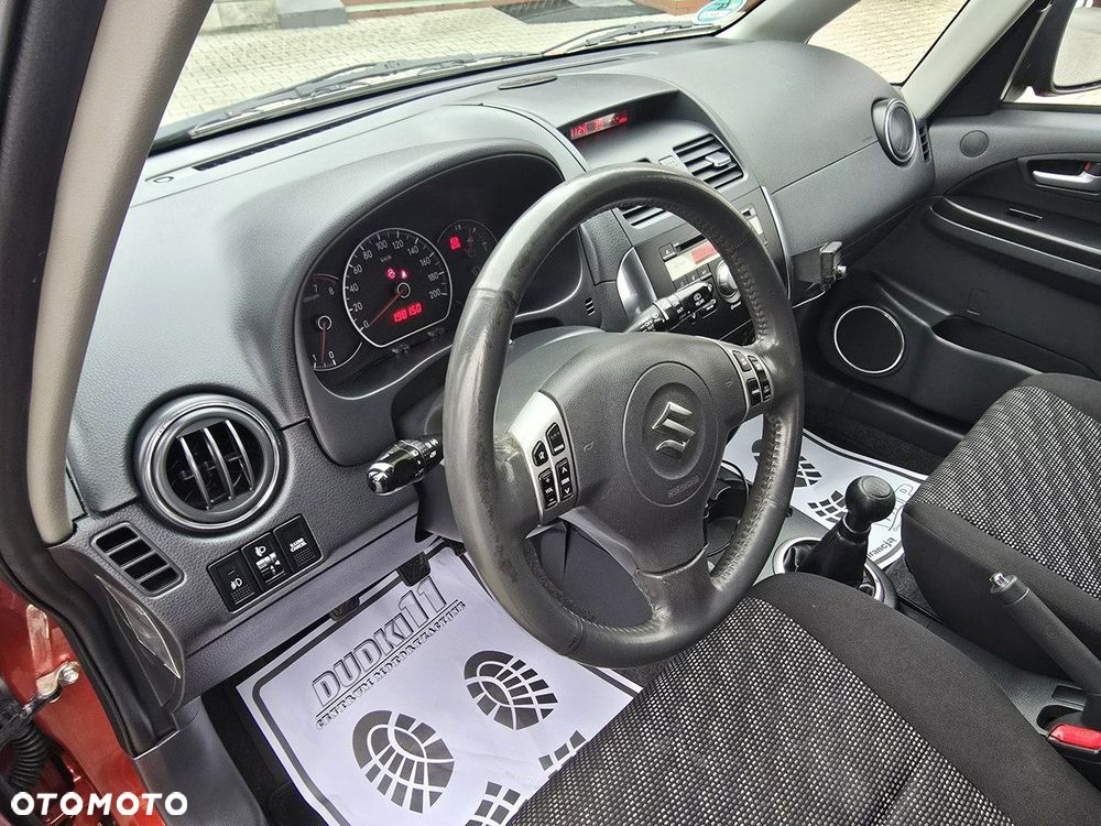 Suzuki SX4 - 13