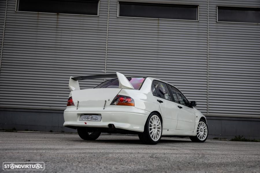 Mitsubishi Lancer Evolution VII RS - 30