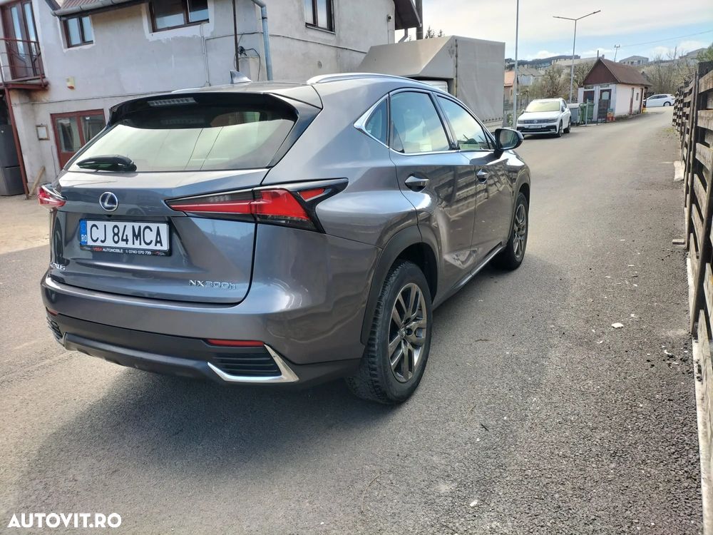 Lexus Seria NX 300h AWD Business - 15