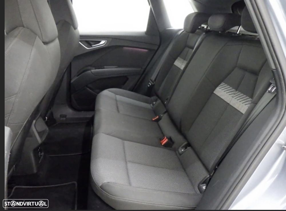 Audi Q4 e-tron SUV - 7