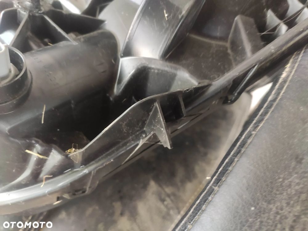 EU Osłona Owiewka Lewa Prawa Lampa Bok Honda Forza NSS 125 250 350 21- - 7