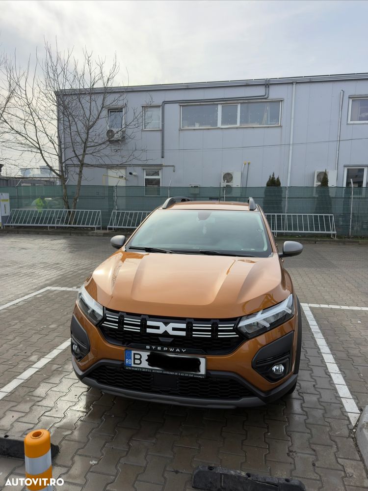 Dacia Sandero Stepway TCe 90 MT6 Expression - 1