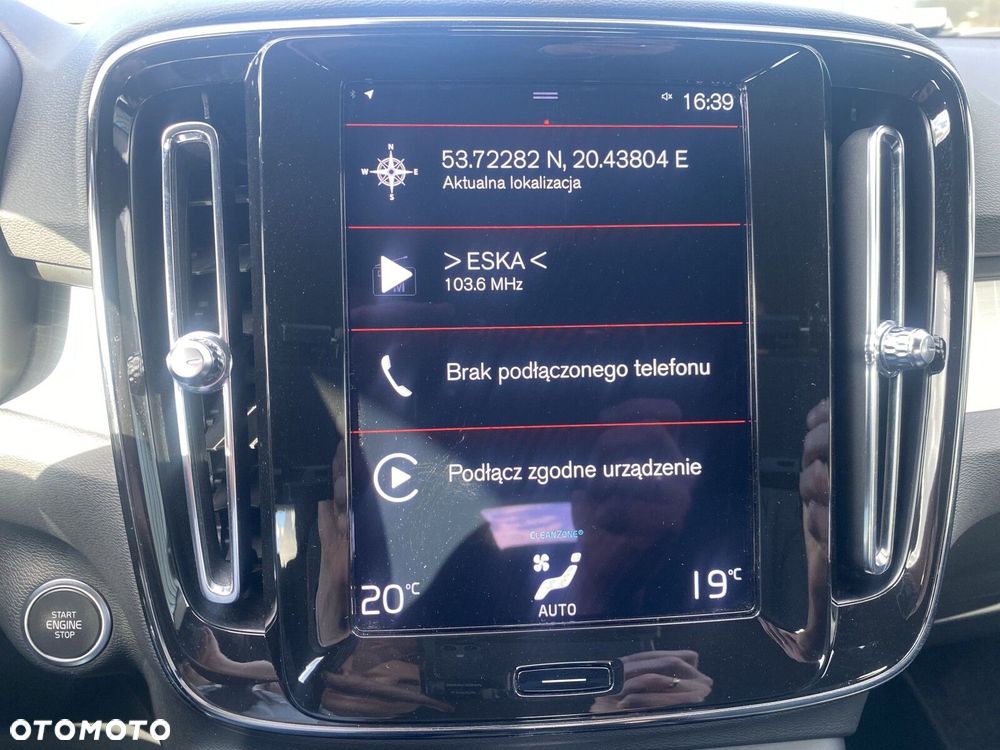 Volvo XC 40 - 22