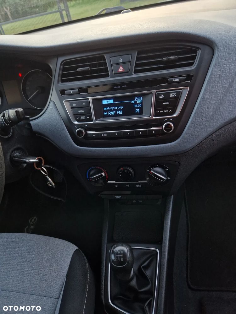 Hyundai i20 1.2 Classic - 9
