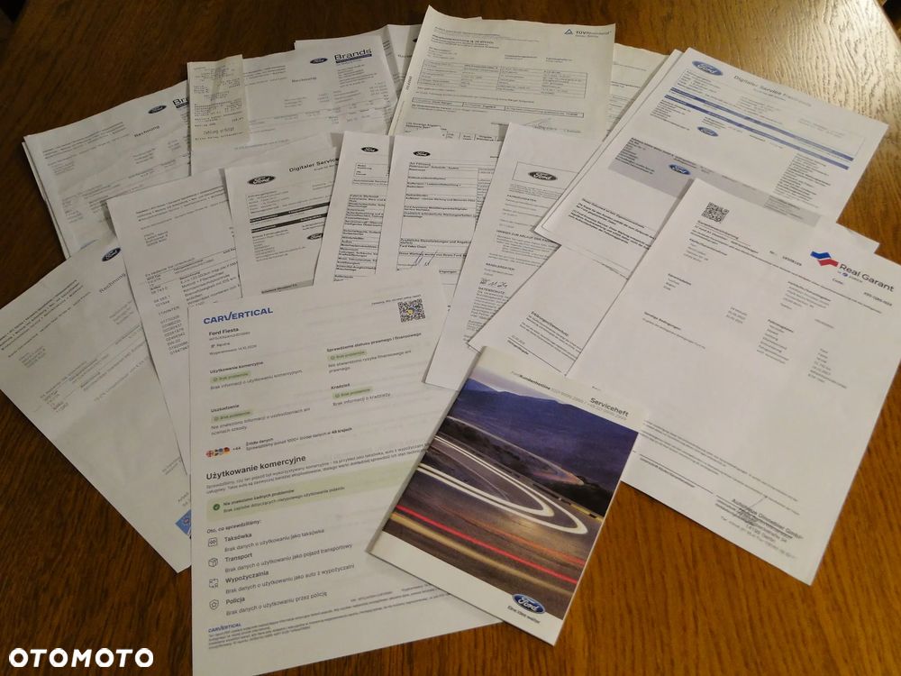 Ford Fiesta 1.0 EcoBoost S&S TITANIUM - 37