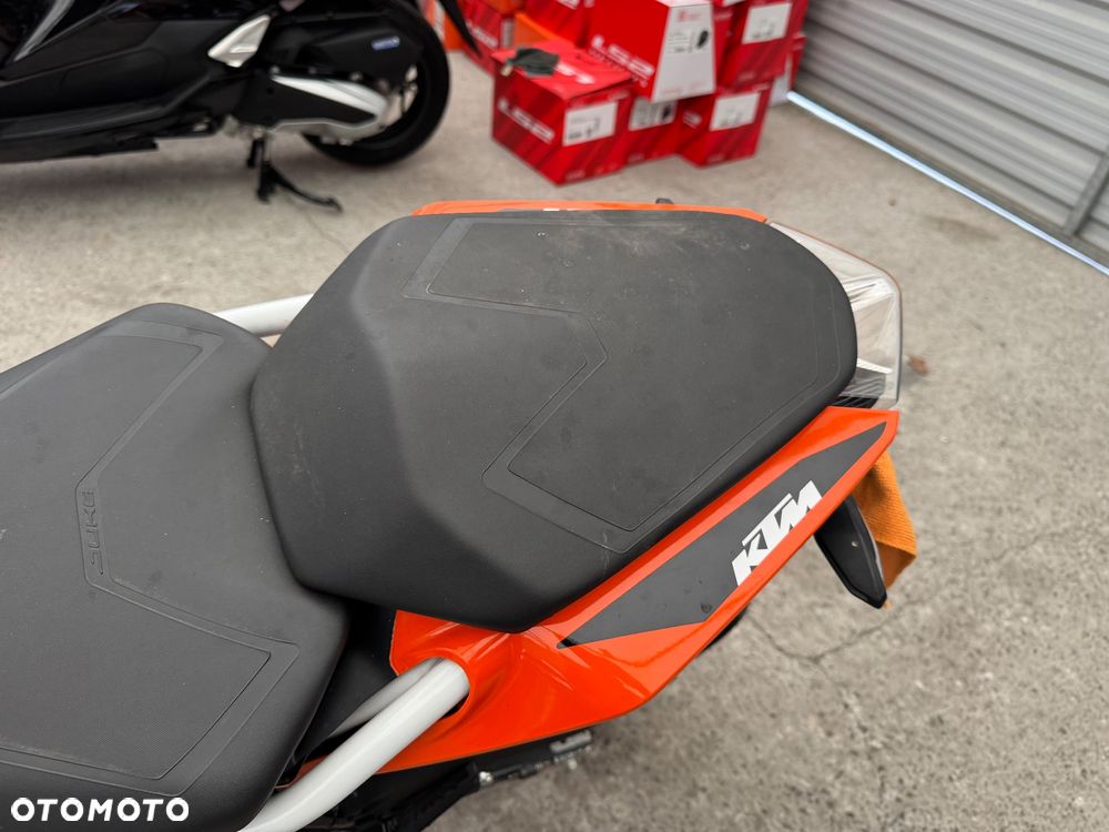 KTM Duke - 20